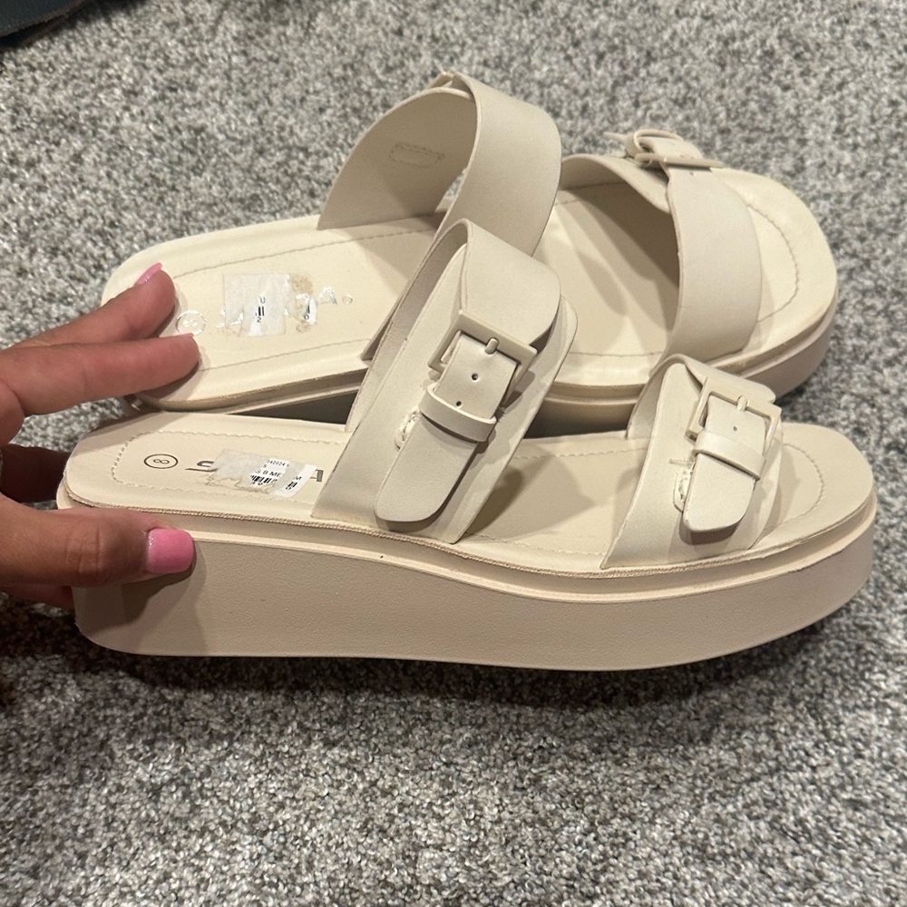 Soda platform sandals size 8